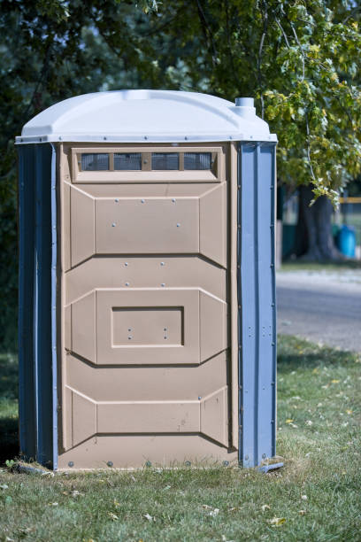 Porta potty rental for outdoor events in Lemoore, CA